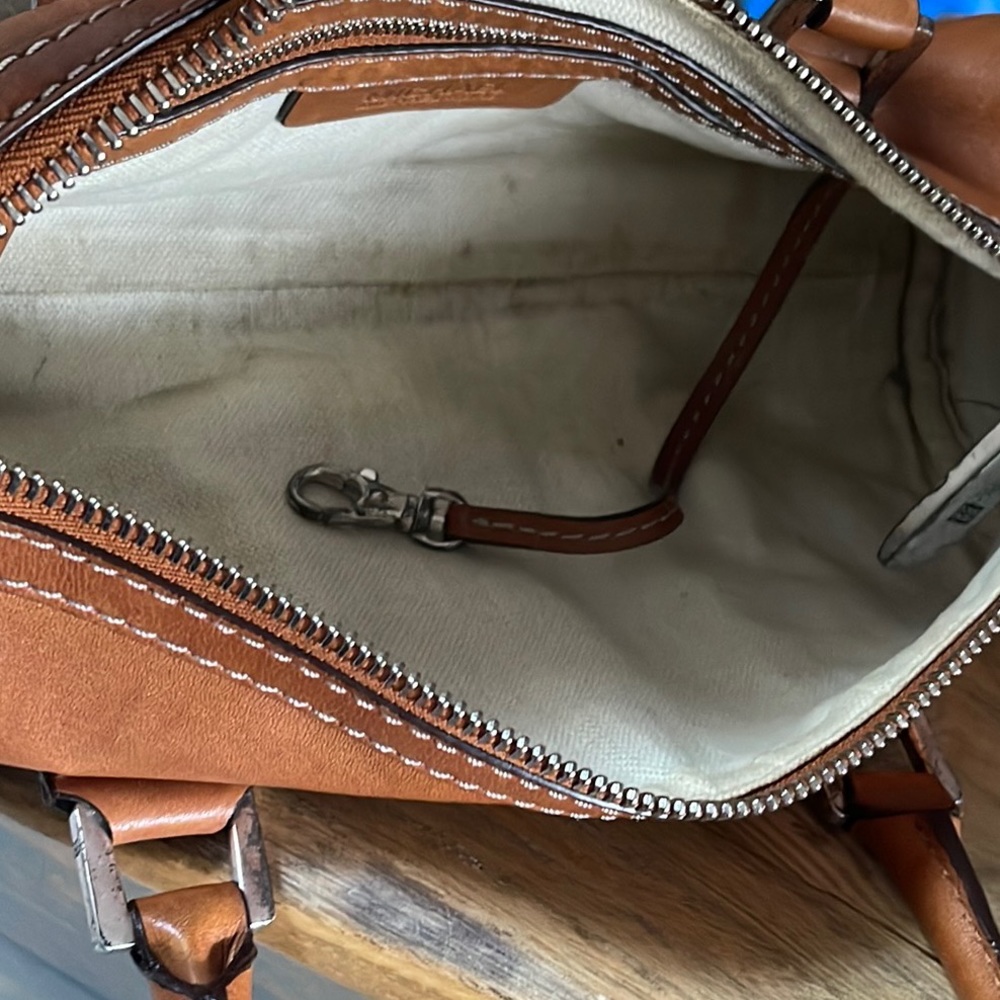 Vintage Michael Kors Tan Leather Barrel Satchel - Picture 12 of 15